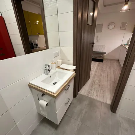 Zakatek Pod Gubalowka -szkolna 12d-centrum Zakopane